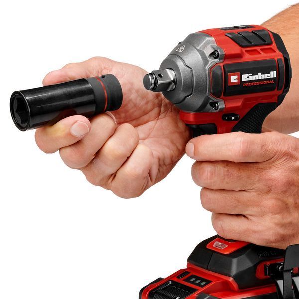 Гайкокрут ударний акумуляторний Einhell Professional TP-CW 18/260-C Li BL - Solo (4510090) 4510090 фото